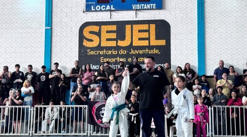 Campeonato de Jiu-Jitsu reúne 220 atletas em Ribeirão Pires e consagra equipes da região