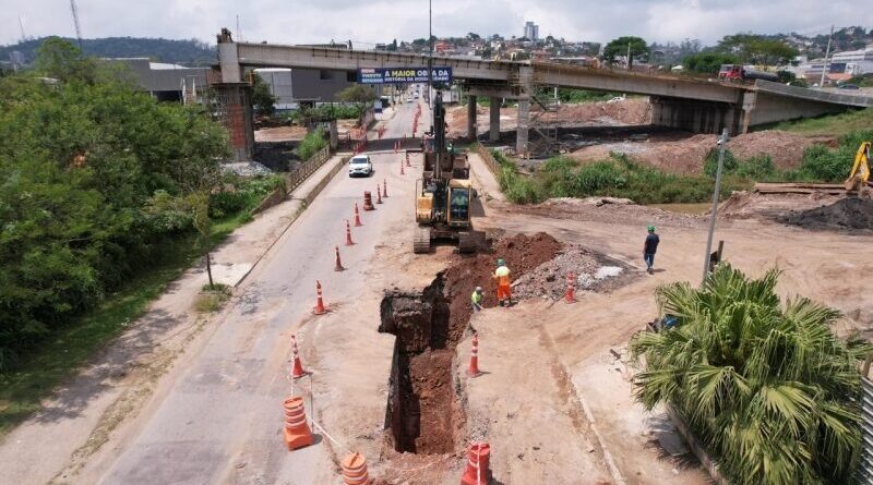 Prefeitura de Ribeirão Pires avança nas obras do Viaduto Estaiado e anuncia desvio de trânsito para segunda-feira (26)