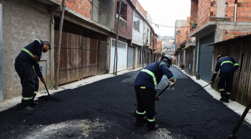 Ruas do Morro da Kibon começam a ganhar asfalto novo