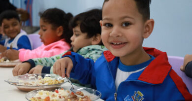 Semana Municipal da Alimentação terá cardápio especial nas escolas e seminário aberto ao público