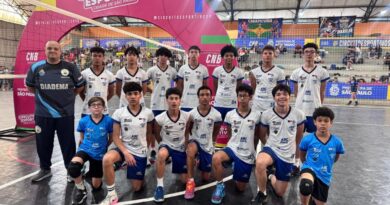 Vôlei masculino Sub-15 de Diadema conquista bronze no Circuito Esportivo de SP